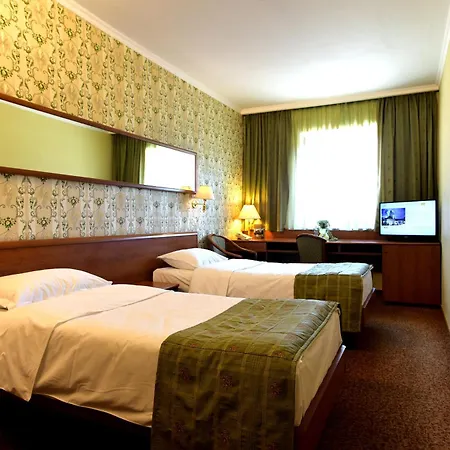 Hotel Brasov 3* Brašov