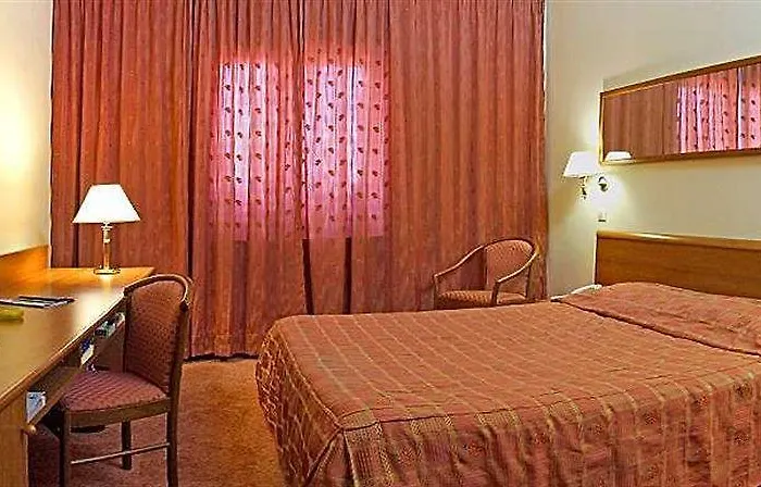 Hotel Brasov 3* Braşov